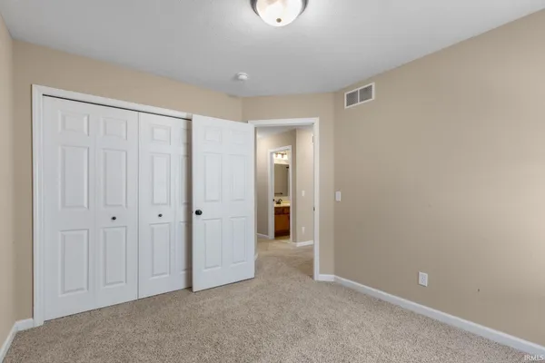 $259,900 | 1217 Park Meadows Drive, Goshen, IN 46526