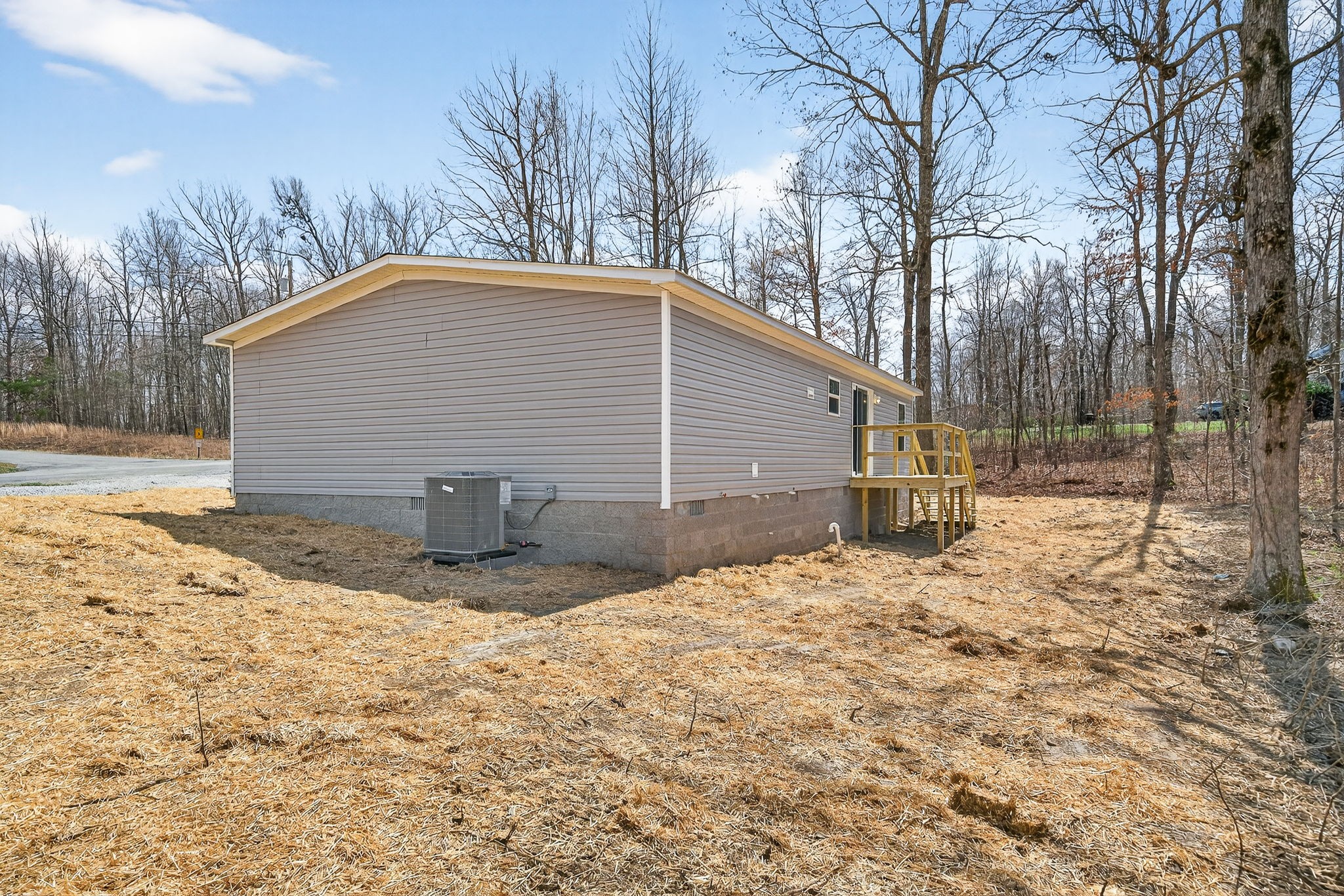 428 Maple Branch Road Sparta, TN 38583 - Photo 7 of 28 a view of backyard of house