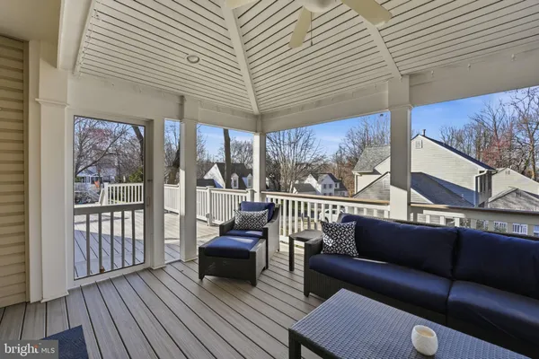 a view of workspace with windows