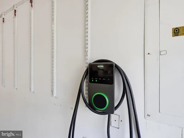 $954,900 | 9115 Northedge Drive, Springfield, VA 22153