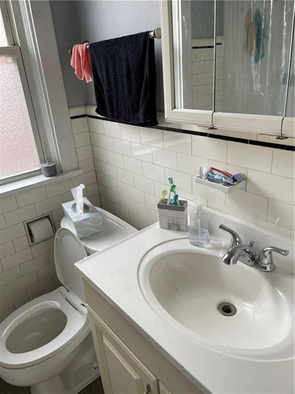 3827 Brighton Road Pittsburgh, PA 15212 - Photo 3 of 13 Gallery Image 3