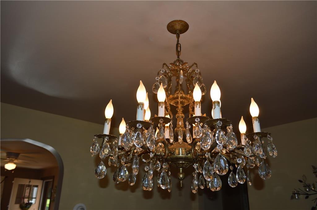 109 Artlee Avenue Butler, PA 16001 - Photo 4 of 36 Gallery Image 4