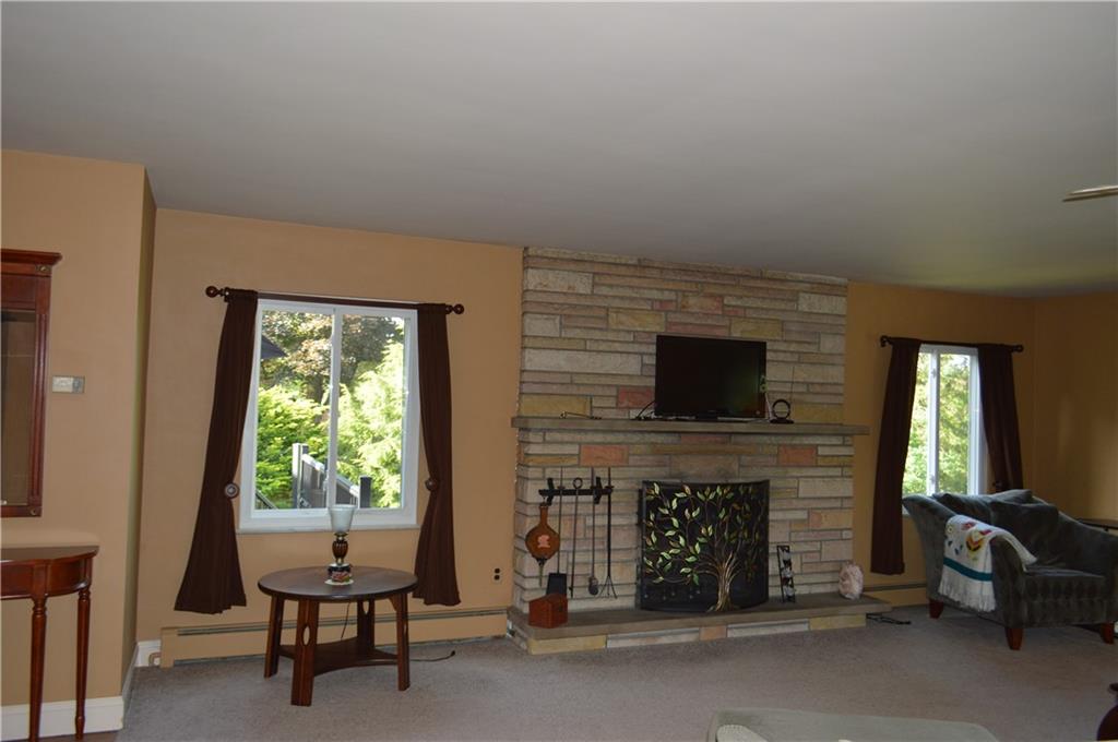 109 Artlee Avenue Butler, PA 16001 - Photo 8 of 36 Gallery Image 8