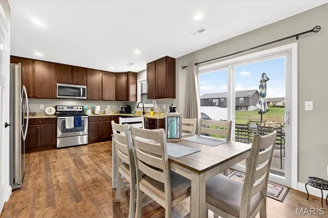 $290,000 | 517 Wild Oats Drive, Wright City, MO 63390