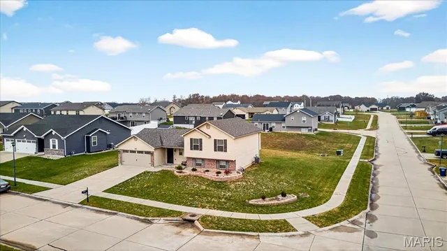 $290,000 | 517 Wild Oats Drive, Wright City, MO 63390