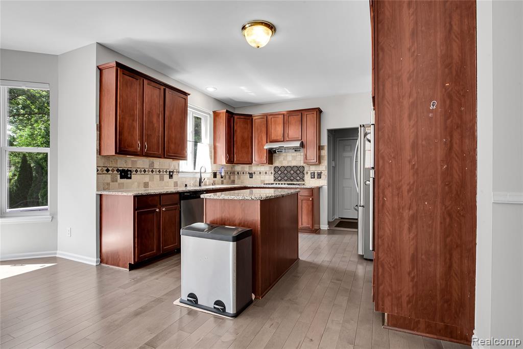 3454 Everett Drive Rochester Hills, MI 48307 - Photo 16 of 53