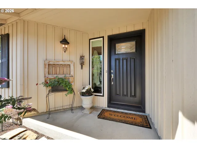 $424,900 | 2776 Dayna Lane, Eugene, OR 97408