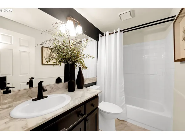 $424,900 | 2776 Dayna Lane, Eugene, OR 97408