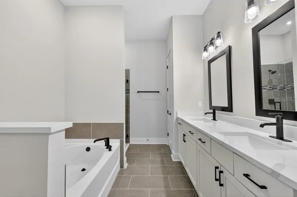 $464,900 | 8495 Ford Road, Bryceville, FL 32009