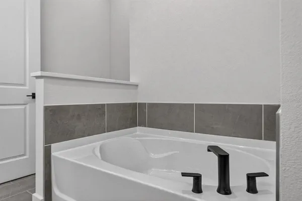 $464,900 | 8495 Ford Road, Bryceville, FL 32009