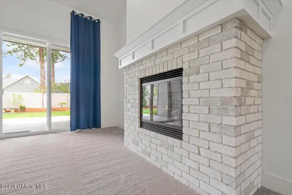 $910,000 | 2240 East Thomas Hill Drive, Coeur D'Alene, ID 83815
