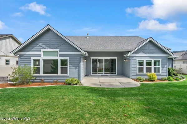 $910,000 | 2240 East Thomas Hill Drive, Coeur D'Alene, ID 83815