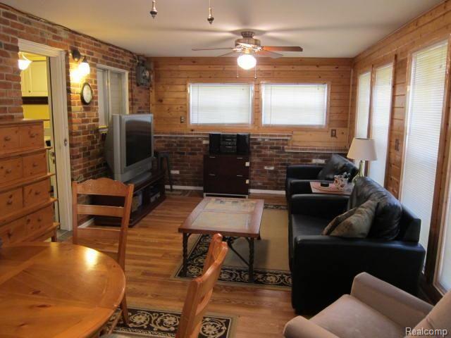 4475 Atkins Road Port Huron, MI 48060 - Photo 16 of 28 IMG_6080.jpg