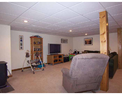 163 Feltham Road Springfield, MA 01118 - Photo 12 of 16 Gallery Image 12