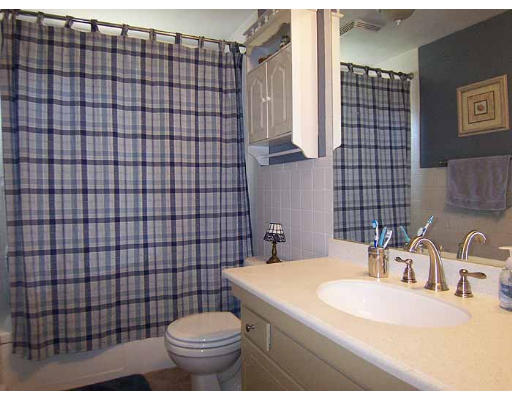 163 Feltham Road Springfield, MA 01118 - Photo 8 of 16 Gallery Image 8