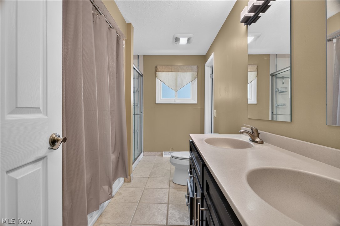 6613 Brookside Road Independence, OH 44131 - Photo 27 of 47 Gallery Image 27