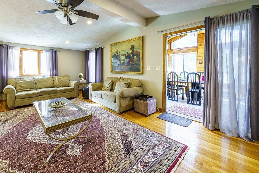 9 Berkeley Road Framingham, MA 01701 - Photo 4 of 30 Gallery Image 4