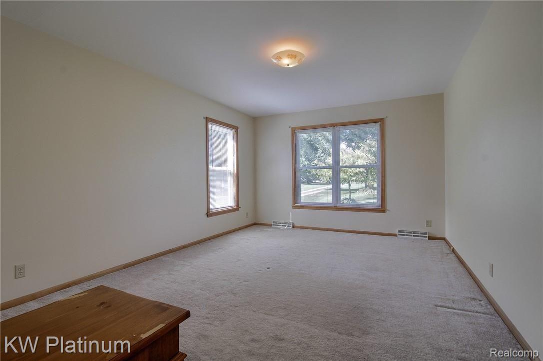10693 Lambs Road Memphis, MI 48041 - Photo 31 of 43 Master_Bedroom.jpg