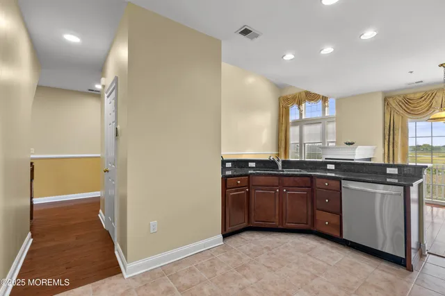 $675,000 | 43 Skimmer Lane, Port Monmouth, NJ 07758