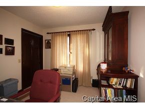 7645 North Pawnee Road Pawnee, IL 62558 - Photo 18 of 24