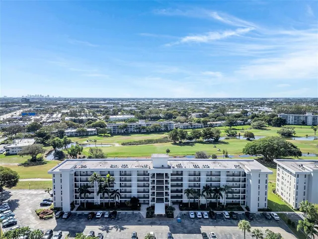 $2,550 | 3001 South Course Drive, Unit 603, Pompano Beach, FL 33069
