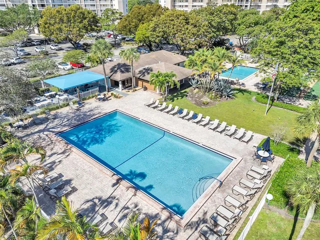 $2,550 | 3001 South Course Drive, Unit 603, Pompano Beach, FL 33069