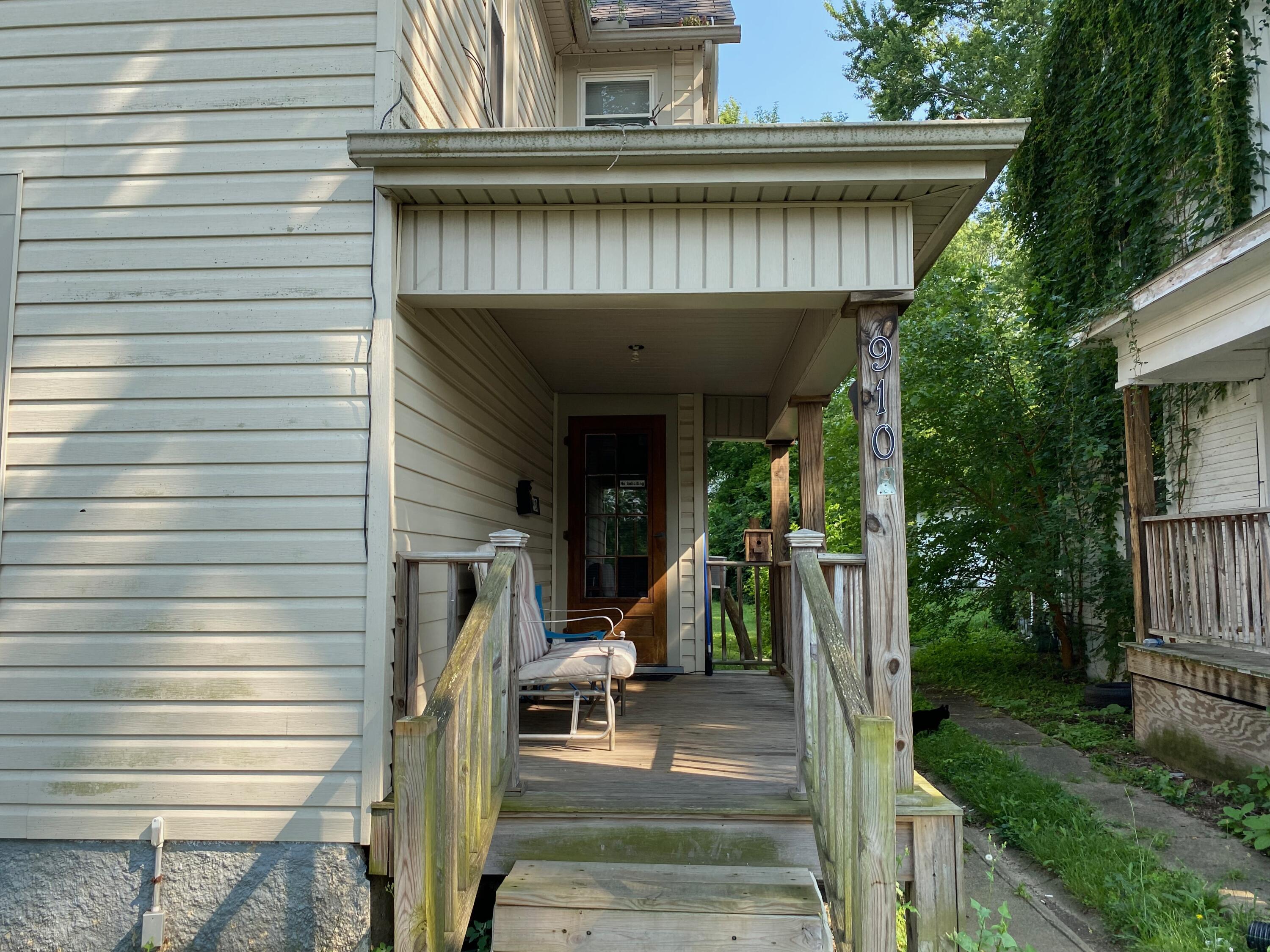 908-910 Oak Street Springfield, OH 45505 - Photo 2 of 32