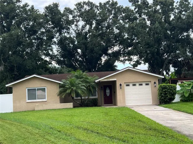 $2,200 | 6040 99th Avenue North, Pinellas Park, FL 33782