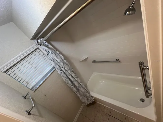 $2,200 | 6040 99th Avenue North, Pinellas Park, FL 33782