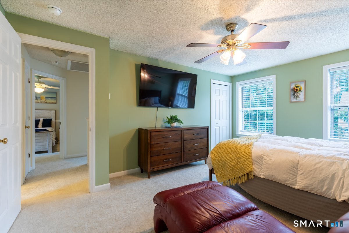 28 Duke Road Manchester, CT 06042 - Photo 14 of 24 Gallery Image 14