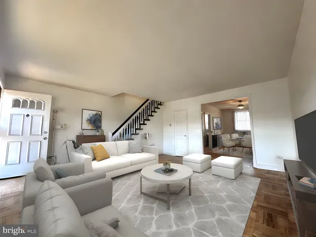 $1,595 | 1517 East Walnut Lane, Philadelphia, PA 19138