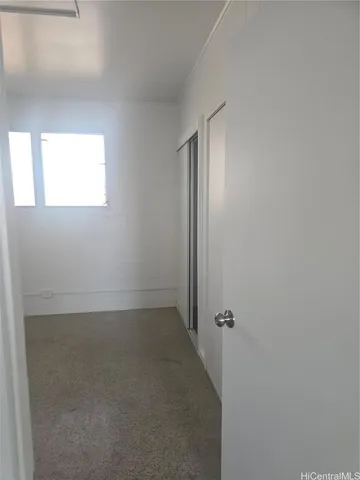 $1,500 | 94-819 Farrington Highway, Unit B4, Waipahu, HI 96797