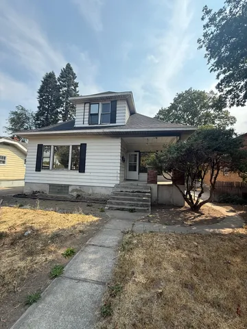 $725,000 | 3415 South Grand Boulevard, Spokane, WA 99203