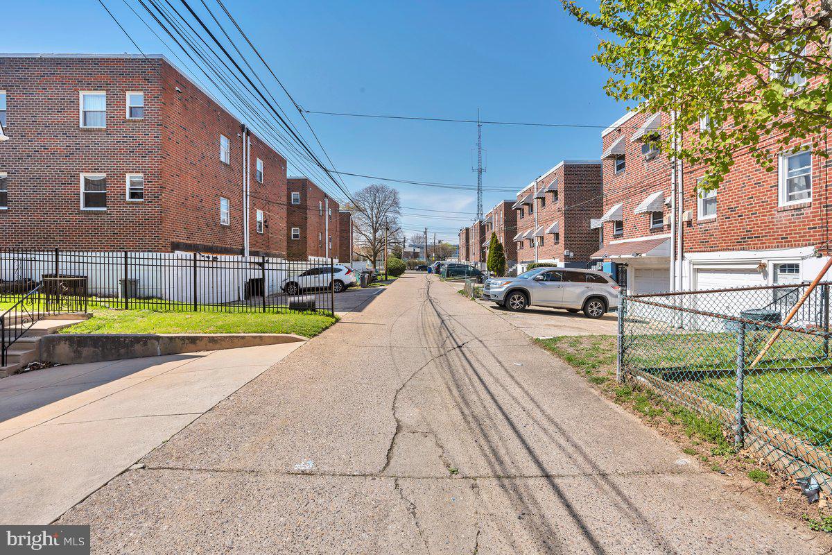 2113 Emerson Street Philadelphia, PA 19152 - Photo 24 of 27