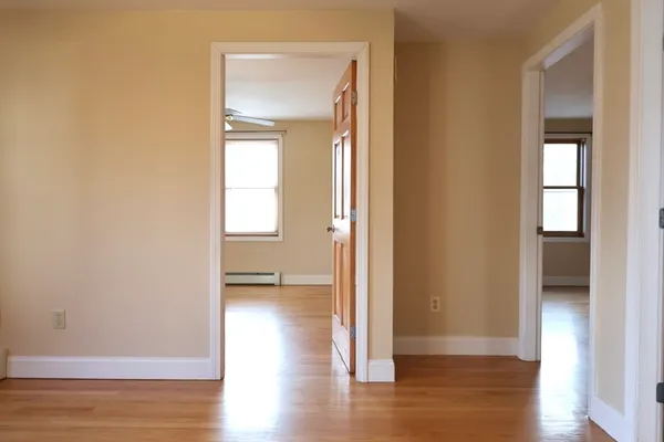 $2,300 | 5 Yankee Way, Unit 2, Dartmouth, MA 02747