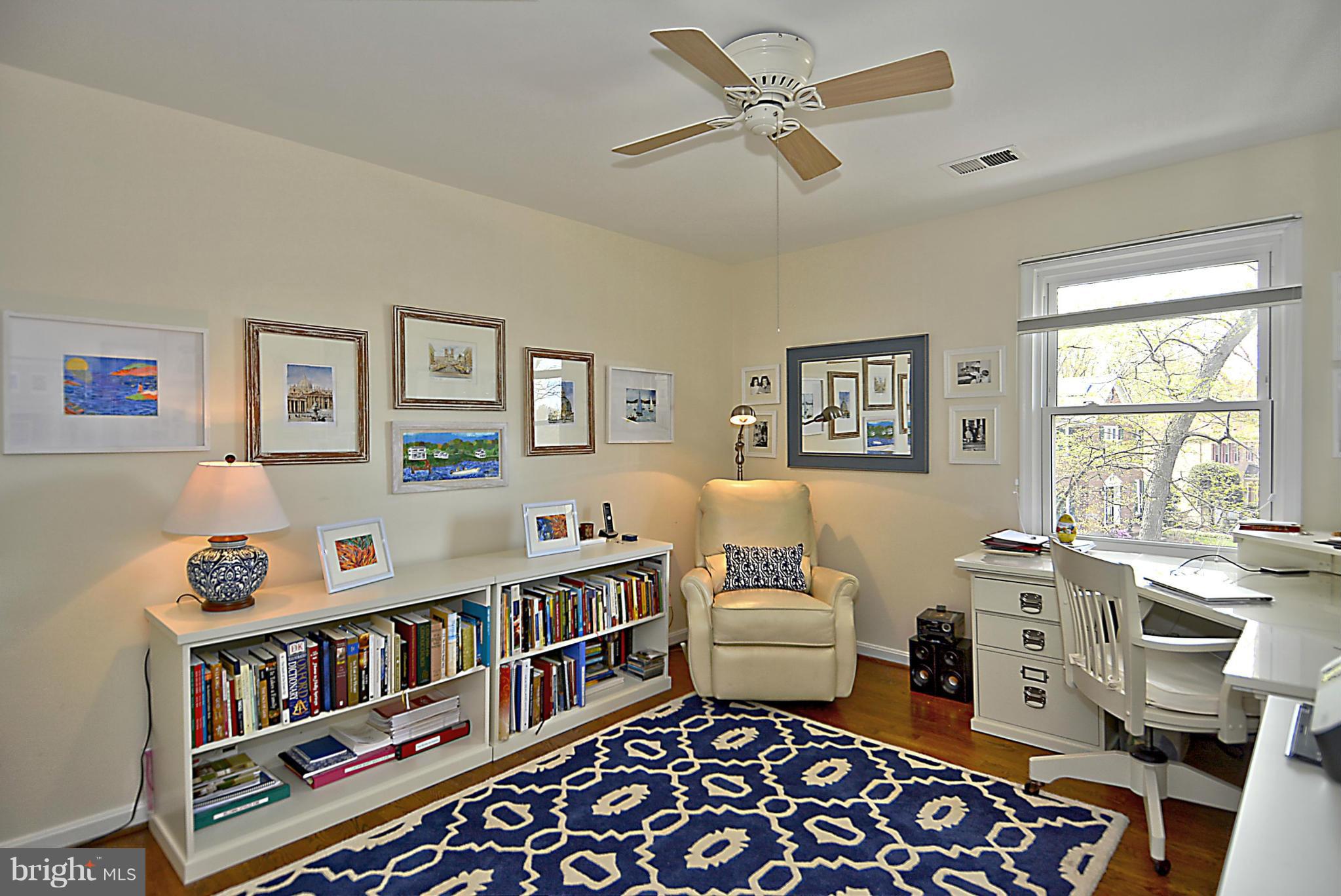 6300 Hunting Ridge Lane McLean, VA 22101 - Photo 18 of 30 Bedroom