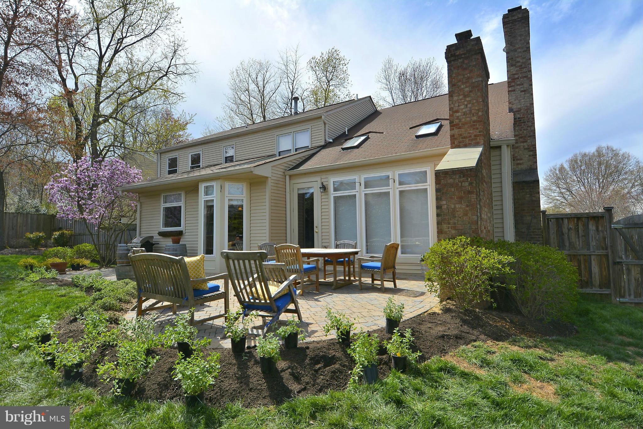 6300 Hunting Ridge Lane McLean, VA 22101 - Photo 28 of 30 Exterior (Rear)
