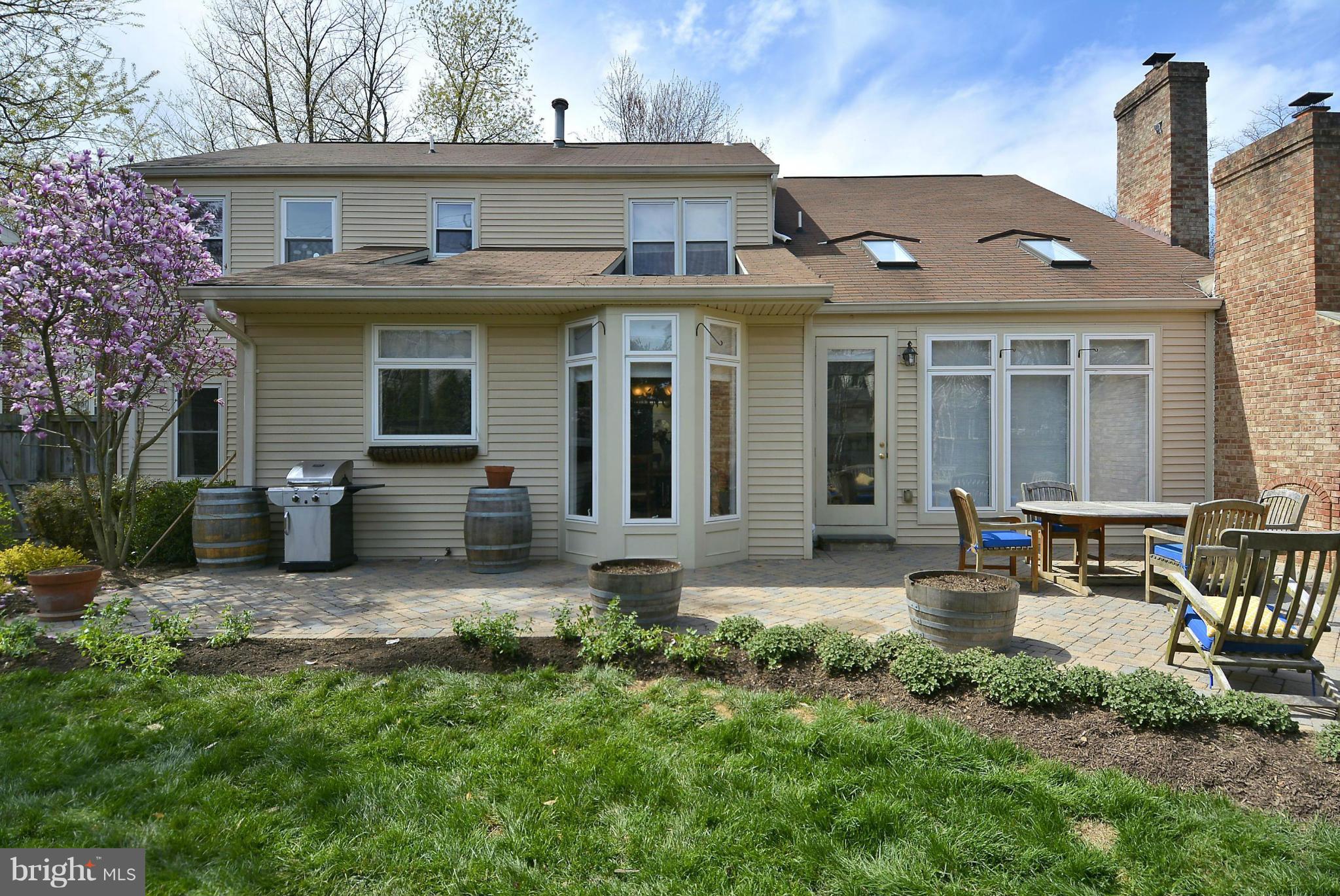 6300 Hunting Ridge Lane McLean, VA 22101 - Photo 29 of 30 Exterior (Rear)