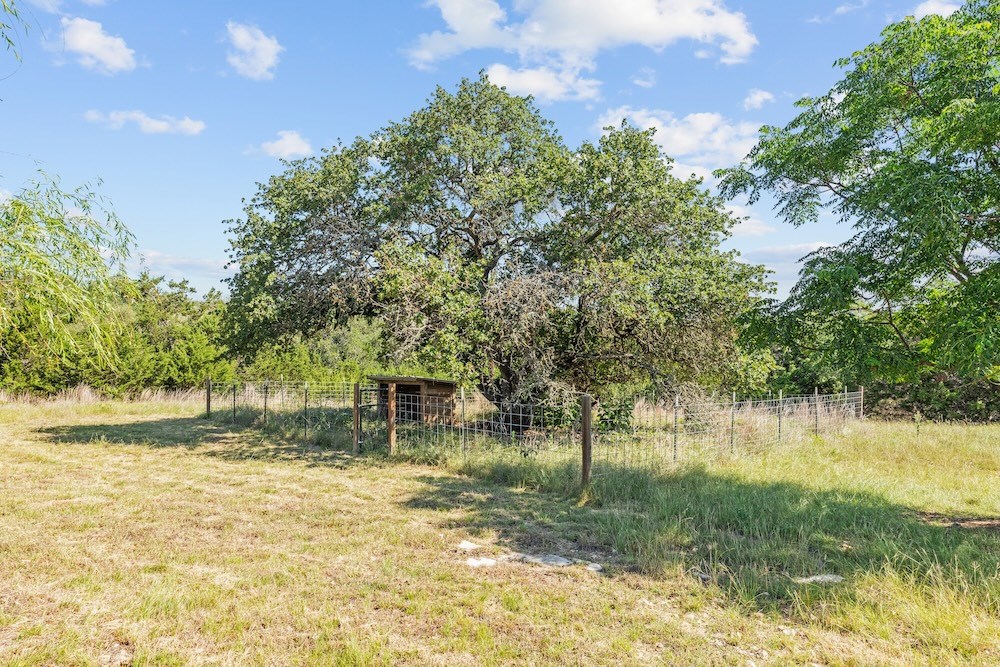 228-232 Spring Road Fredericksburg, TX 78624 - Photo 19 of 57