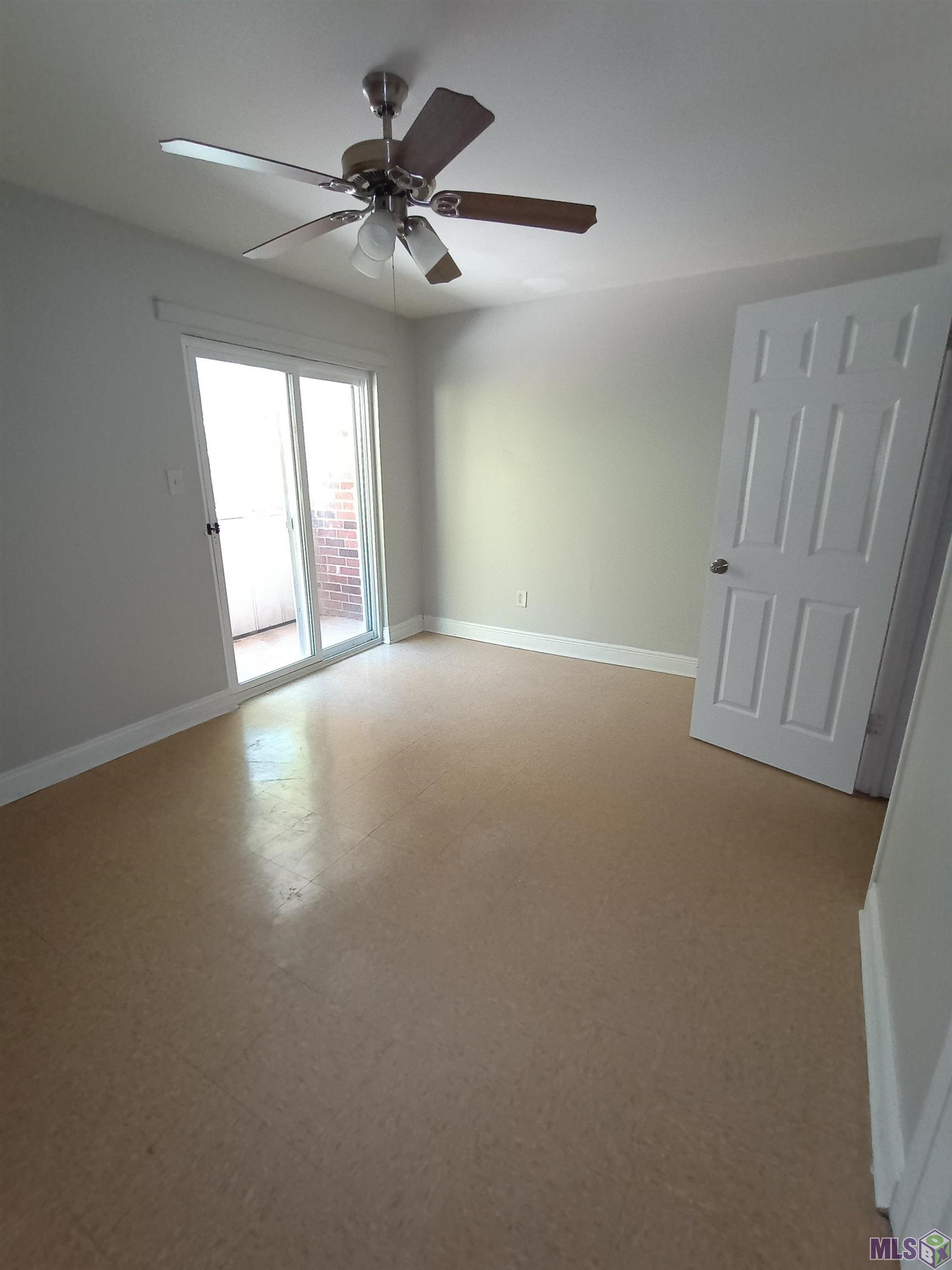2467 Brownlee Street, Unit 8 Baton Rouge, LA 70808 - Photo 6 of 7