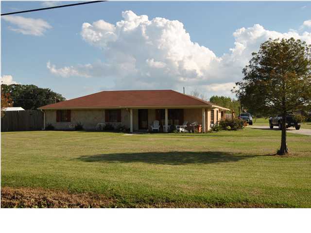529 Vincent Road Lafayette, LA 70508 - Photo 1 of 16 Primary Photo