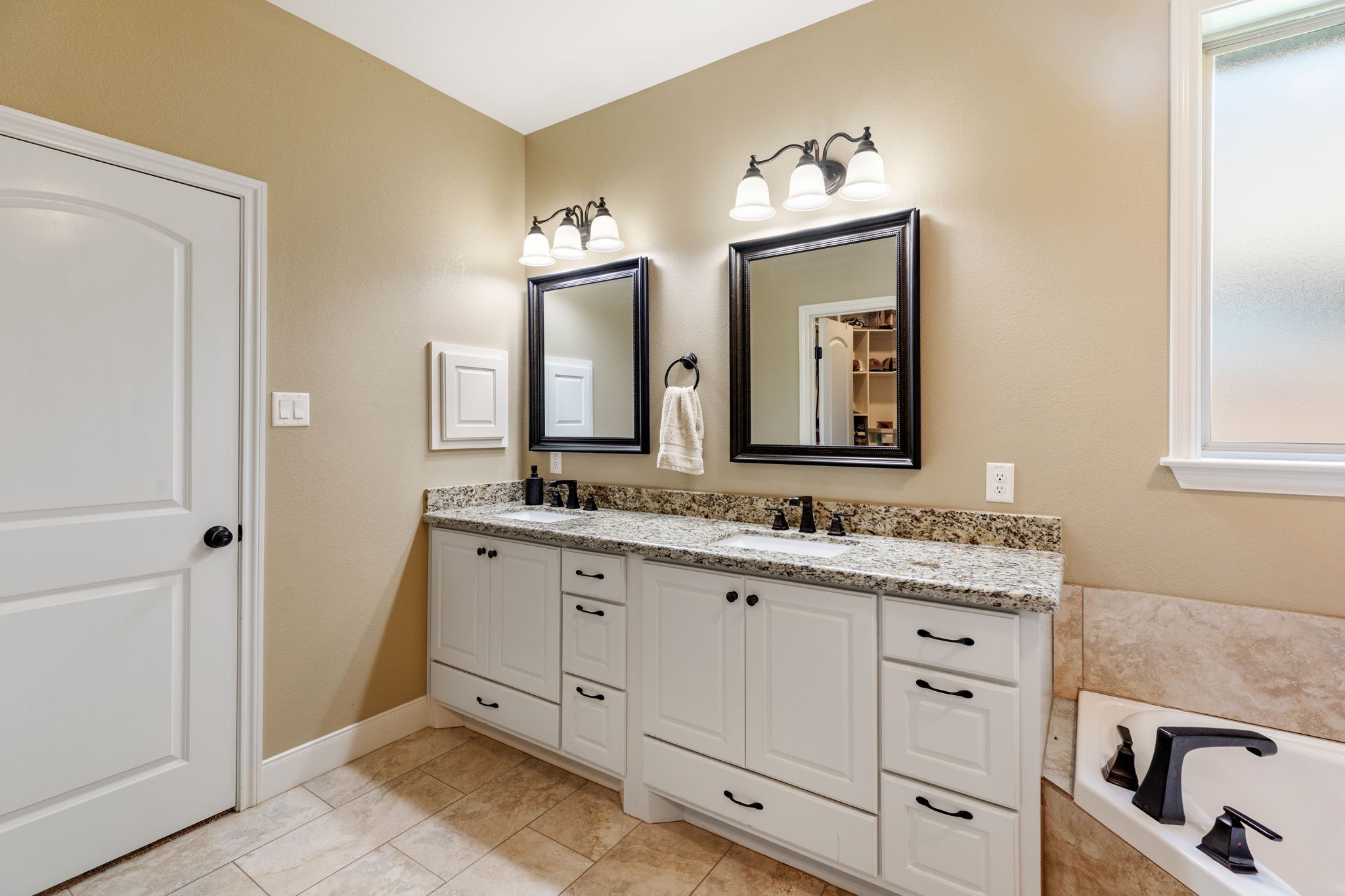 3681 Rabbit Lane Bryan, TX 77808 - Photo 18 of 25