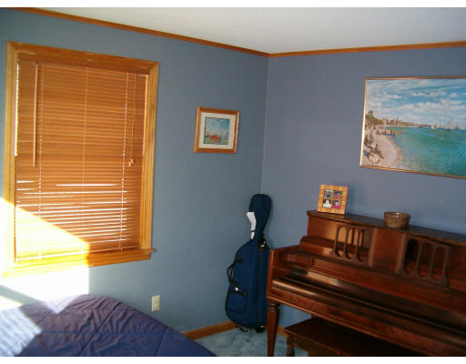 3 Pine Hill Road Easthampton, MA 01027 - Photo 14 of 16 a bedroom with furniture and a window