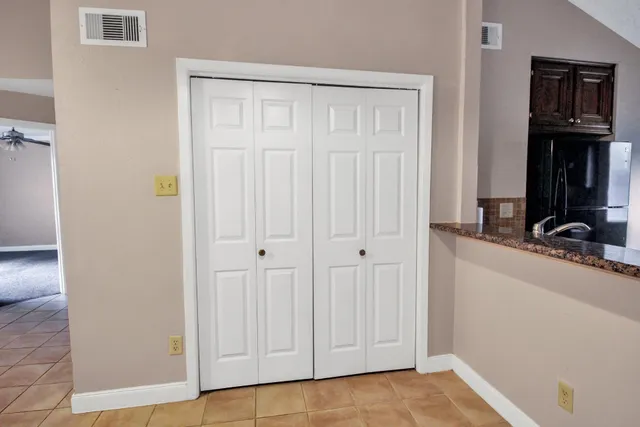 a view of a storage & utility room