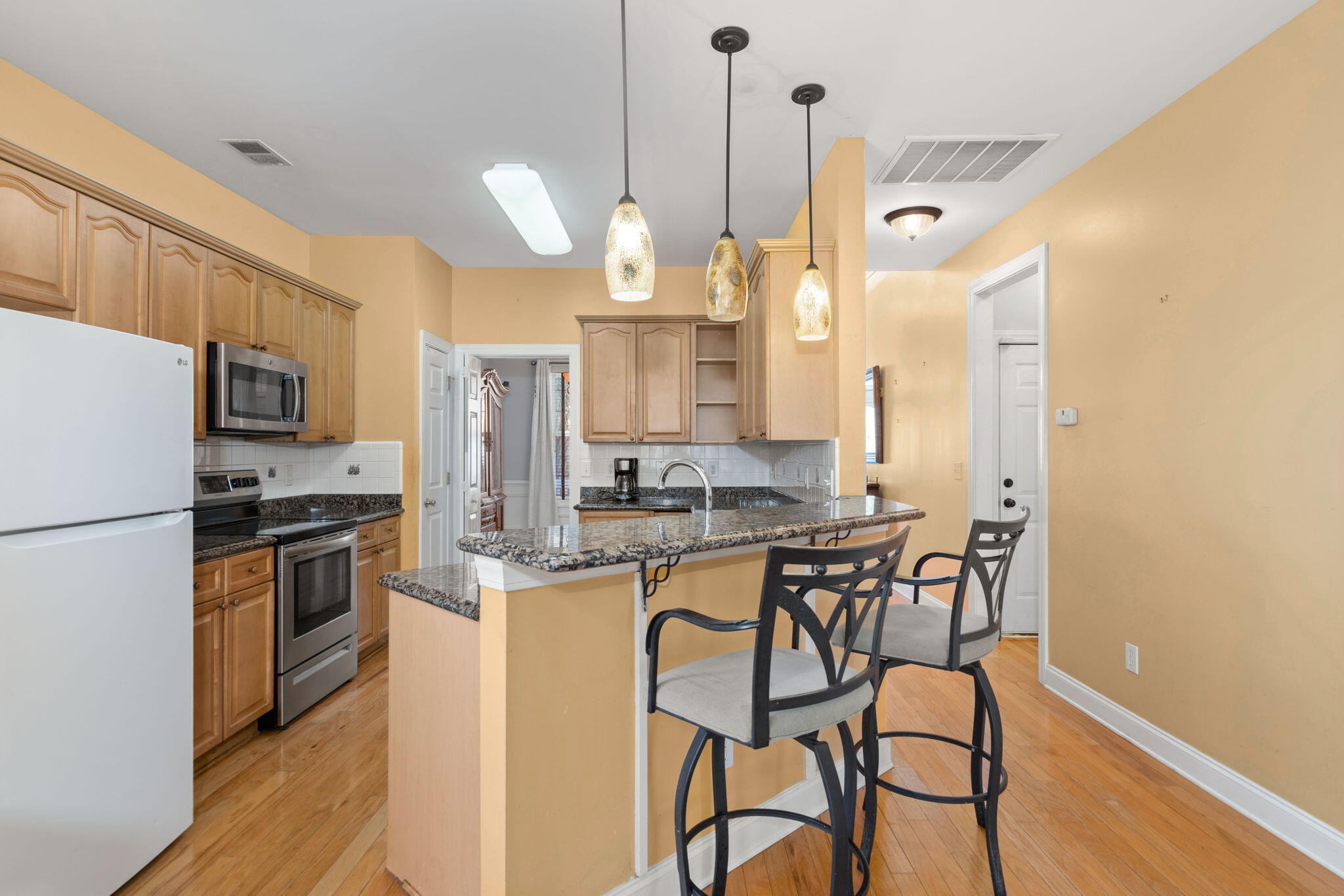 1758 Wayah Drive Charleston, SC 29414 - Photo 17 of 50 16