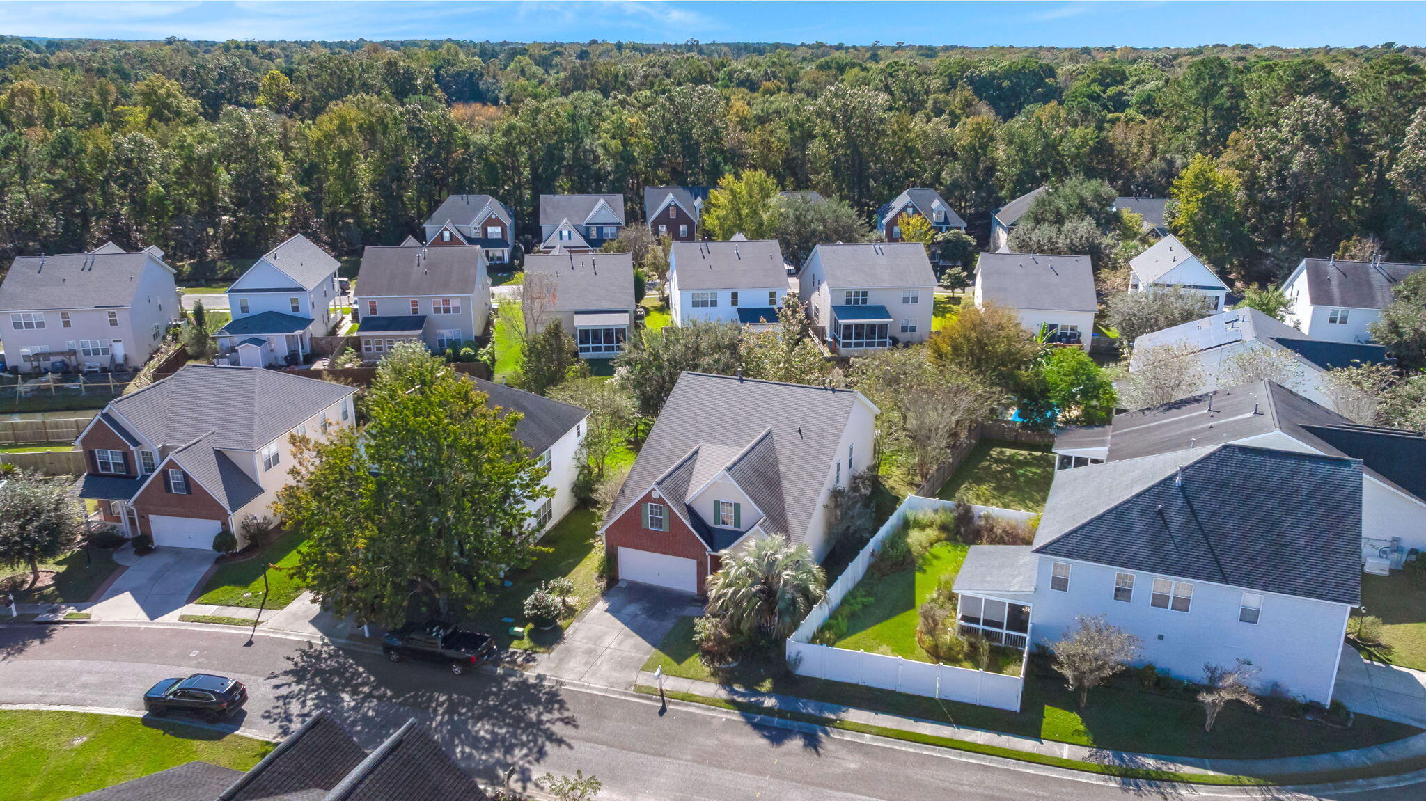 1758 Wayah Drive Charleston, SC 29414 - Photo 4 of 50 3a