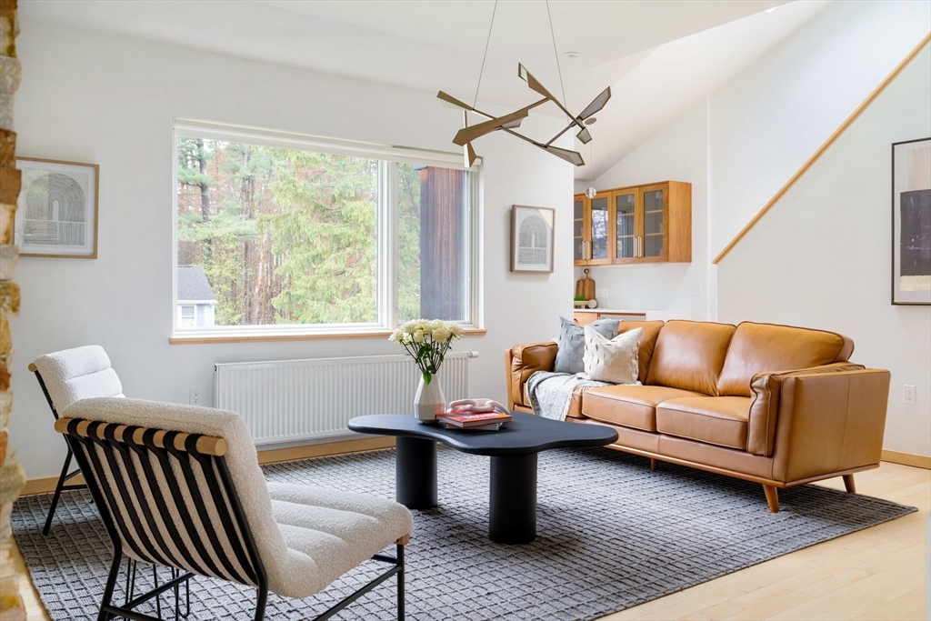 56 Notre Dame Road Bedford, MA 01730 - Photo 12 of 42