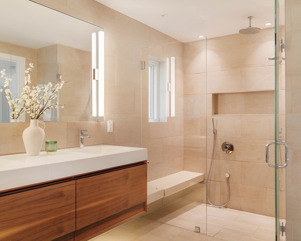 56 Notre Dame Road Bedford, MA 01730 - Photo 21 of 42