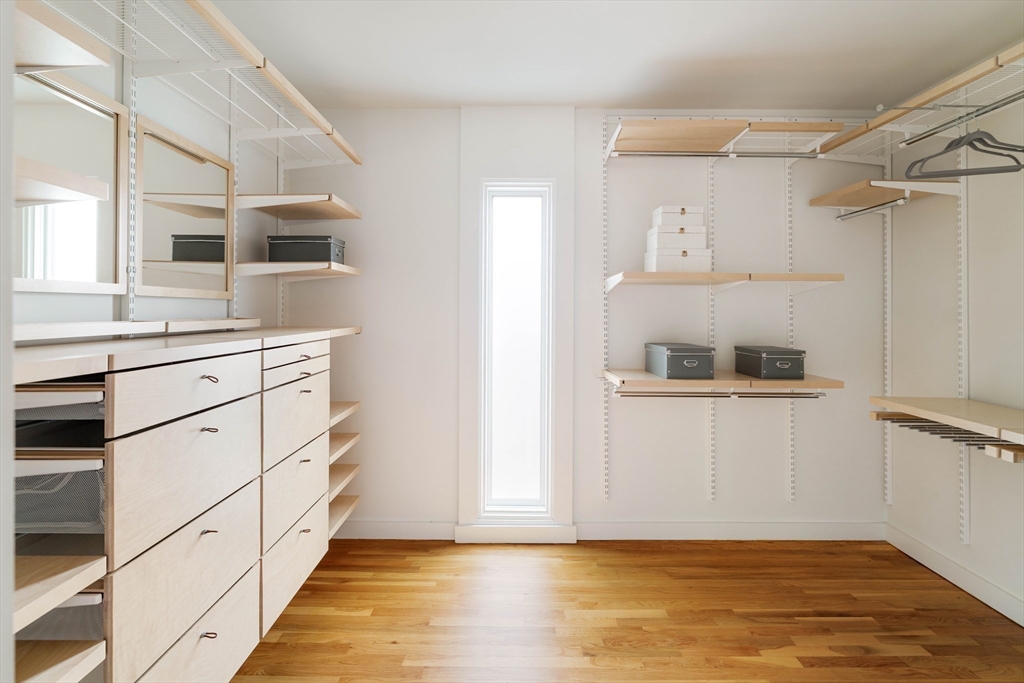 56 Notre Dame Road Bedford, MA 01730 - Photo 24 of 42