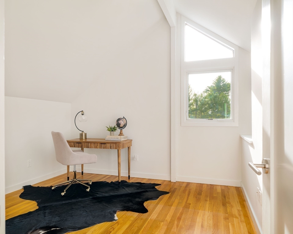 56 Notre Dame Road Bedford, MA 01730 - Photo 27 of 42